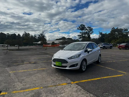 Ford Fiesta 2019 - $45.340.000 | Rival