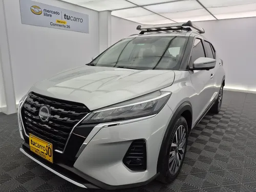 Nissan Kicks 2024 - $86.000.000 | Rival