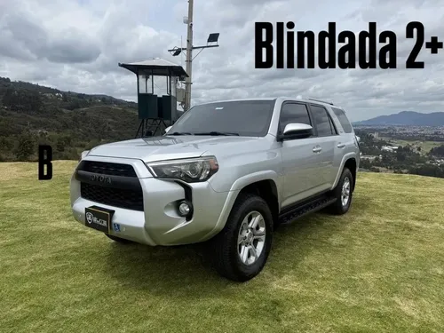 Toyota 4Runner 2020 - $210.000.000 | Rival
