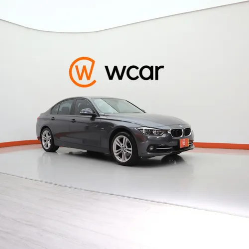 BMW 318i 2018 - $76.990.000 | Rival