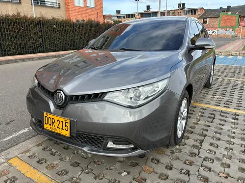 MG GT 2017 - $35.000.000 | Rival