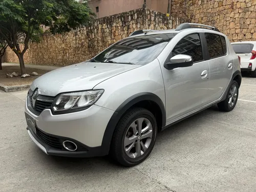 Renault Stepway 2019 - $54.000.000 | Rival