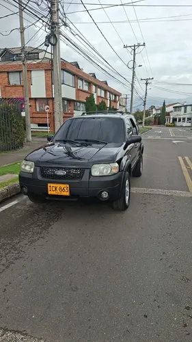 Ford Escape 2007 - $26.900.000 | Rival