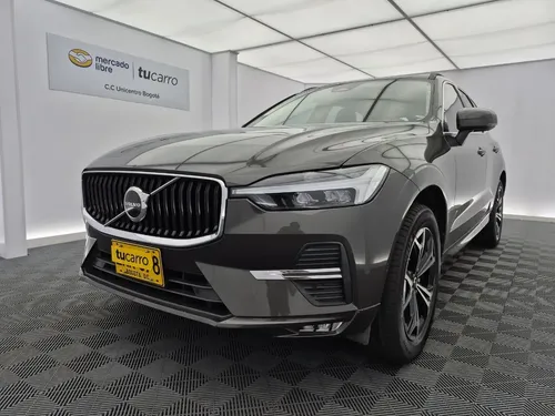 Volvo XC60 2022 - $160.000.000 | Rival