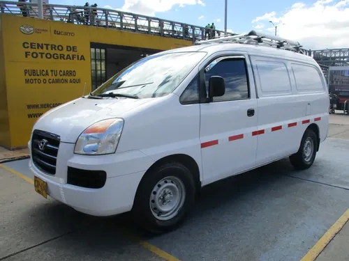 Hyundai Starex 2008 - $48.700.000 | Rival