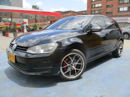 Volkswagen Golf 2015 - $43.000.000 | Rival