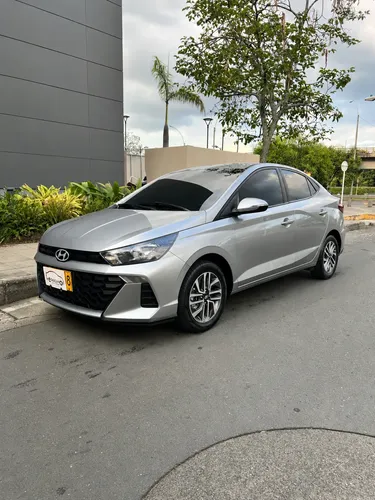 Hyundai HB20S 2024 - $65.500.000 | Rival