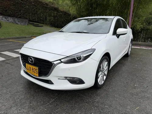 Mazda 3 2018 - $69.900.000 | Rival