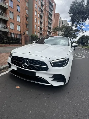 Mercedes-Benz Clase E 2022 - $185.000.000 | Rival