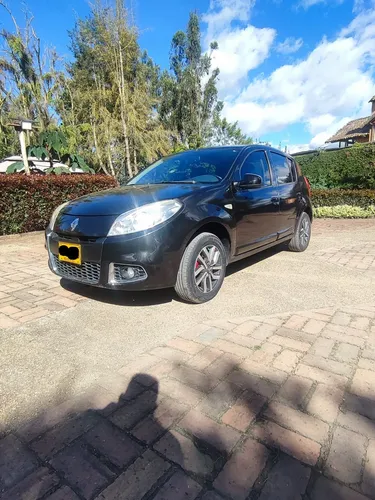 Renault Sandero 2016 - $38.500.000 | Rival