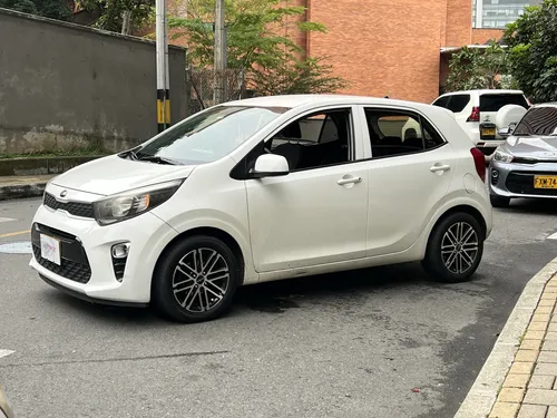 Kia Picanto 2018 - $40.900.000 | Rival