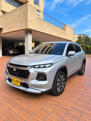 Suzuki Grand Vitara 2024 - $110.000.000 | Rival