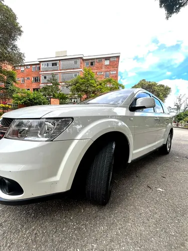 Dodge Journey 2017 - $47.500.000 | Rival