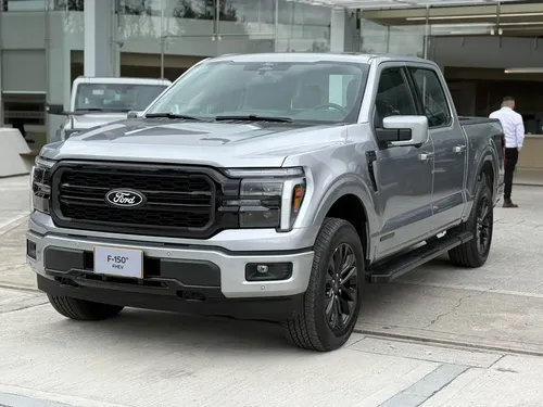 Ford F-150 2026 - $299.890.000 | Rival