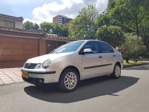 Volkswagen Polo 2005 - $28.000.000 | Rival