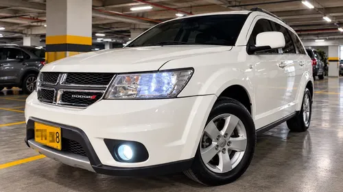 Dodge Journey 2017 - $48.000.000 | Rival