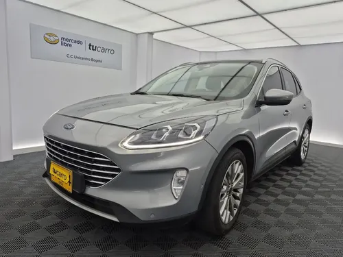 Ford Escape 2021 - $98.000.000 | Rival