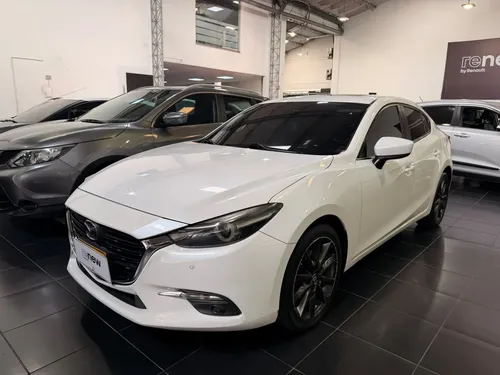 Mazda 3 2017 - $63.300.000 | Rival