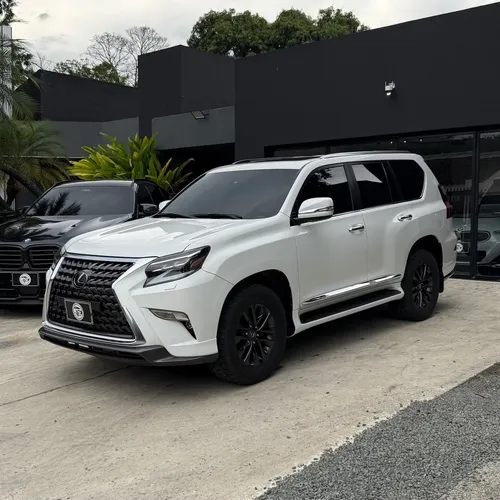 Lexus GX 2022 - $325.000.000 | Rival