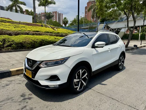 Nissan Qashqai 2019 - $83.900.000 | Rival