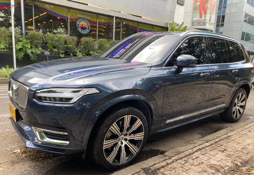 Volvo XC90 2022 - $200.000.000 | Rival