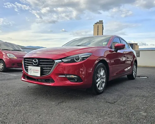 Mazda 3 2020 - $66.900.000 | Rival