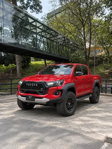 Toyota Hilux Grs 2023 - $309.900.000 | Rival