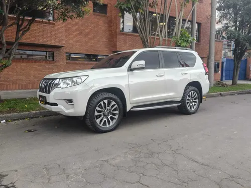 Toyota Land Cruiser Prado 2024 - $360.000.000 | Rival