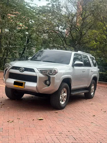Toyota 4Runner 2019 - $173.900.000 | Rival
