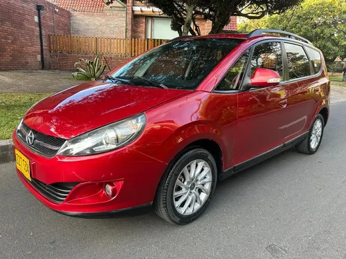 JAC B-CROSS 2015 - $31.900.000 | Rival