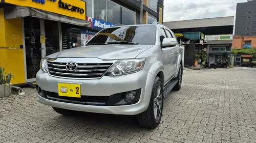 Toyota Fortuner 2014 - $108.000.000 | Rival