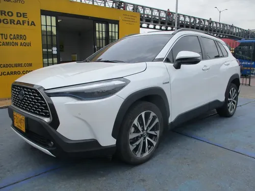 Toyota Corolla Cross 2023 - $122.000.000 | Rival