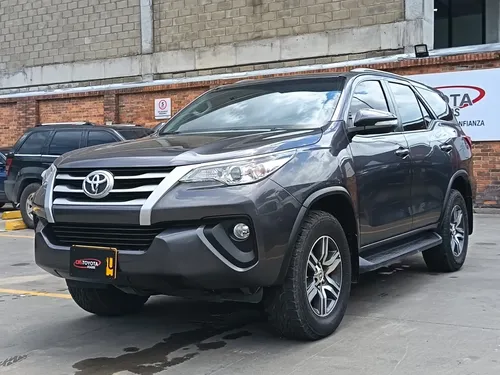 Toyota Fortuner 2017 - $189.900.000 | Rival