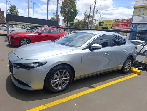 Mazda 3 2020 - $70.000.000 | Rival
