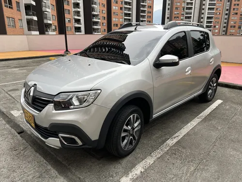 Renault Stepway 2023 - $62.500.000 | Rival