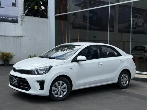Kia Soluto 2027 - $64.980.000 | Rival