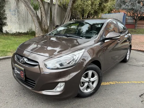 Hyundai Accent 2017 - $48.900.000 | Rival