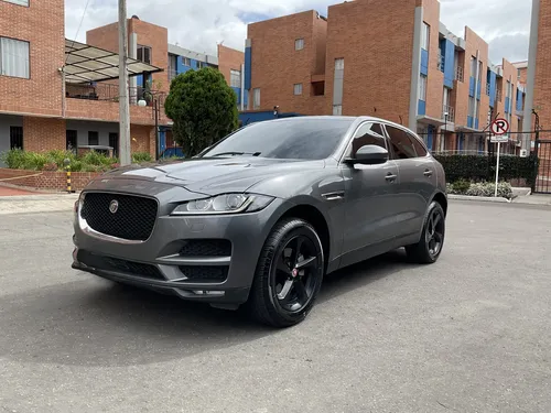 Jaguar F-PACE 2018 - $129.000.000 | Rival