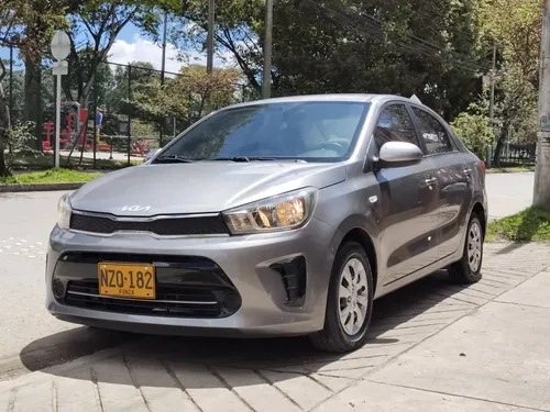 Kia Soluto 2025 - $58.999.999 | Rival