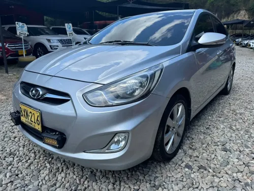 Hyundai Accent i25 2014 - $42.900.000 | Rival