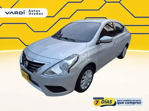 Nissan Versa 2017 - $46.990.000 | Rival