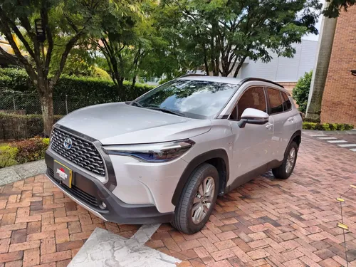 Toyota Corolla Cross 2022 - $109.000.000 | Rival