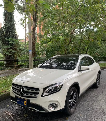 Mercedes-Benz Clase GLA 2018 - $82.900.000 | Rival