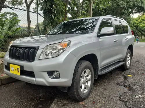 Toyota Land Cruiser Prado 2011 - $130.000.000 | Rival
