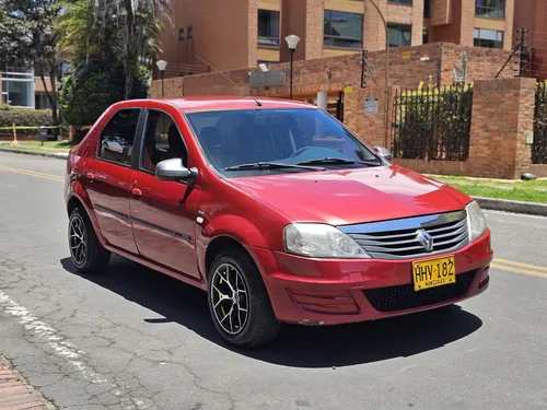 Renault Logan 2015 - $32.900.000 | Rival