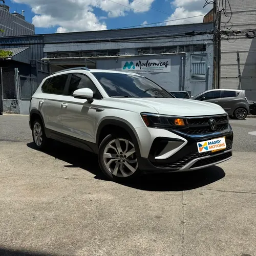 Volkswagen Taos 2024 - $95.900.000 | Rival