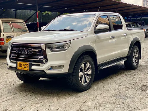 JAC T8 2024 - $89.900.000 | Rival